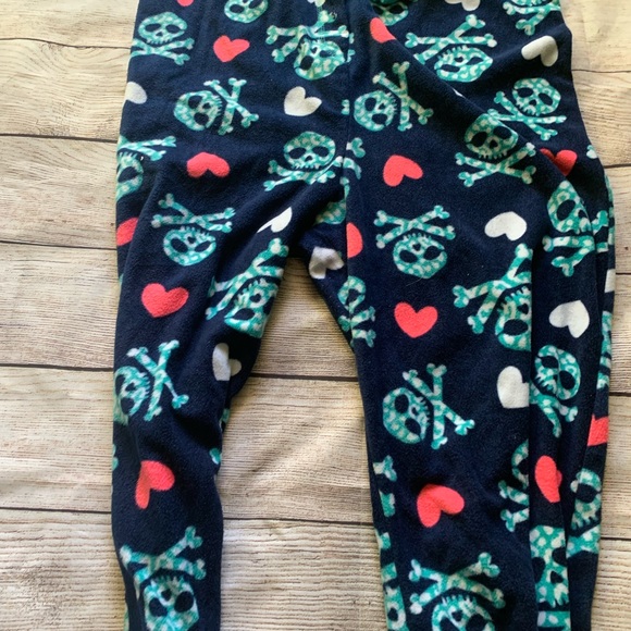 Skull onesie - Picture 2 of 6